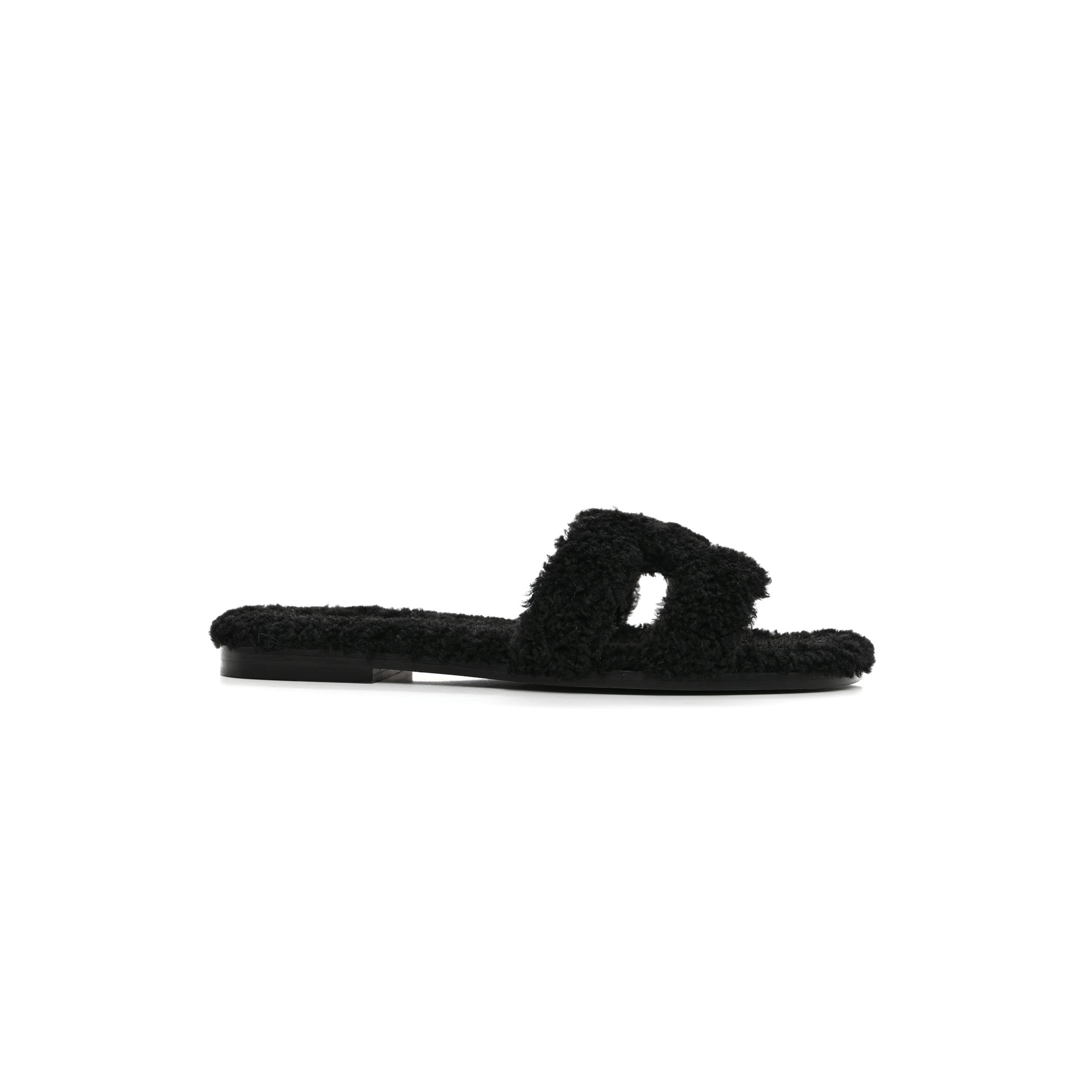 HERMES WOOLSKIN ORAN SANDALS 1512309